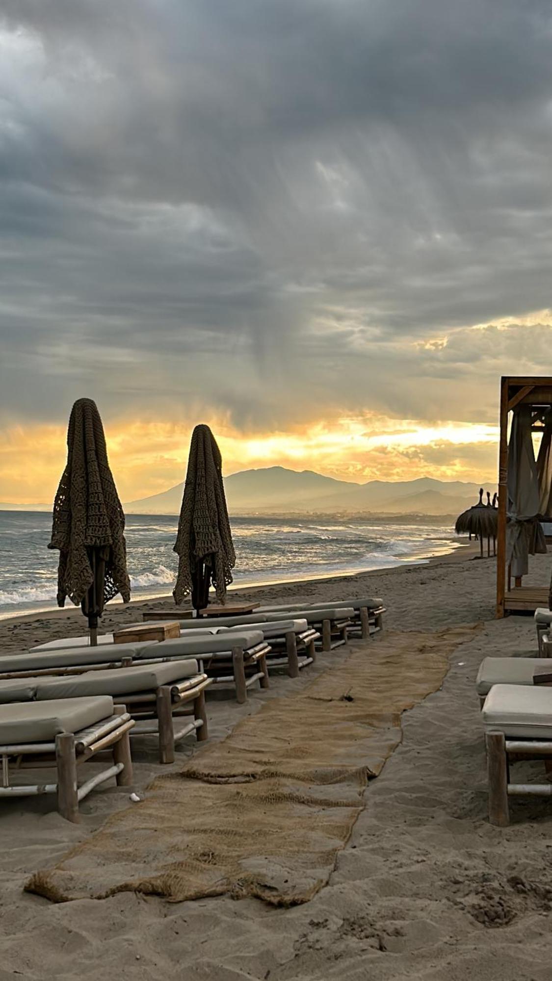 Apartamento Con Encanto Cerca De La Playa El Rosario 马尔韦利亚 外观 照片