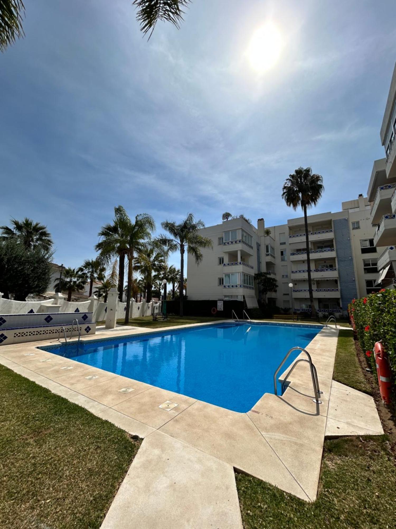 Apartamento Con Encanto Cerca De La Playa El Rosario 马尔韦利亚 外观 照片