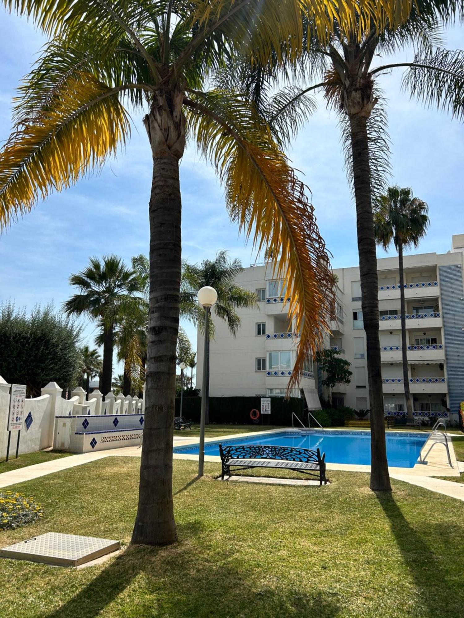 Apartamento Con Encanto Cerca De La Playa El Rosario 马尔韦利亚 外观 照片