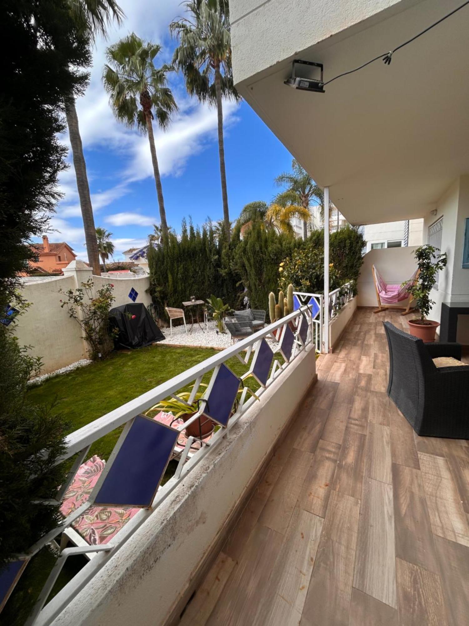 Apartamento Con Encanto Cerca De La Playa El Rosario 马尔韦利亚 外观 照片